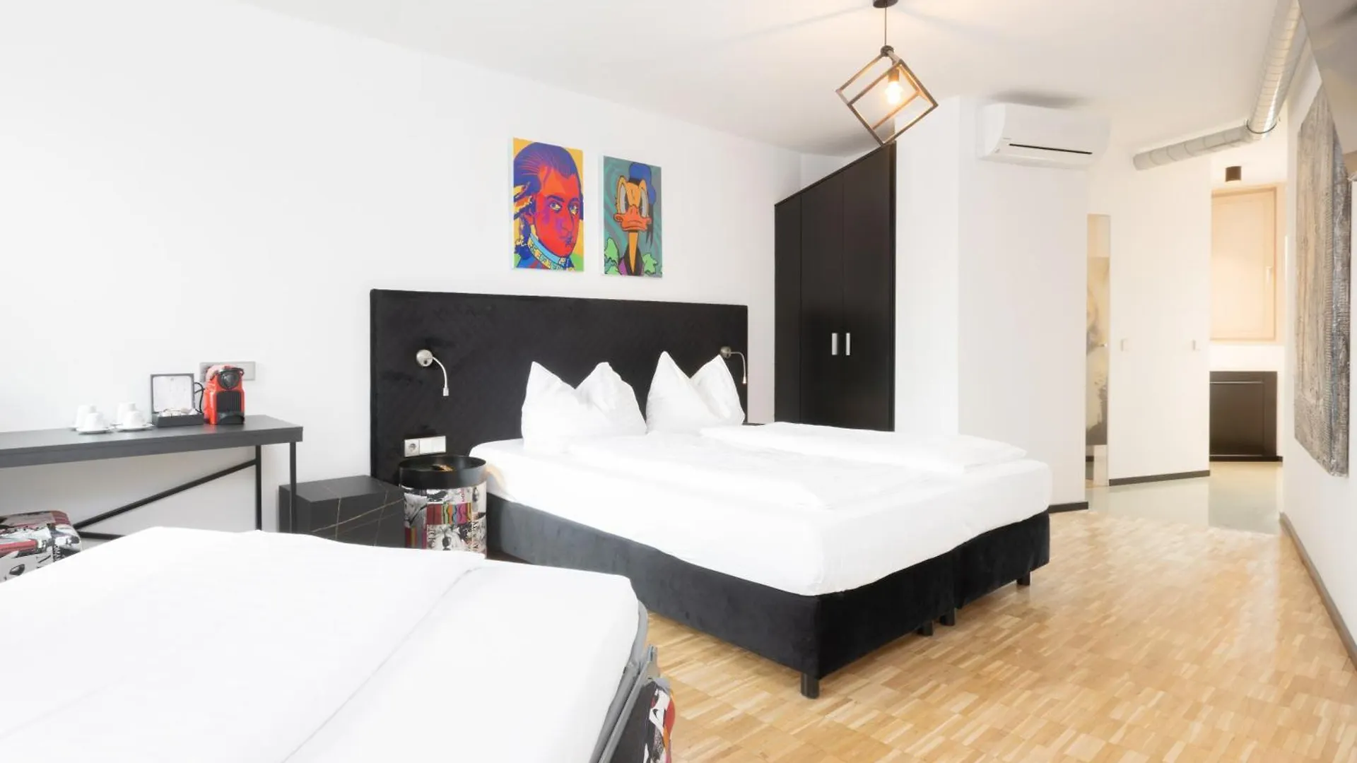 Snooze Hotel&Pension Salisburgo Hotel